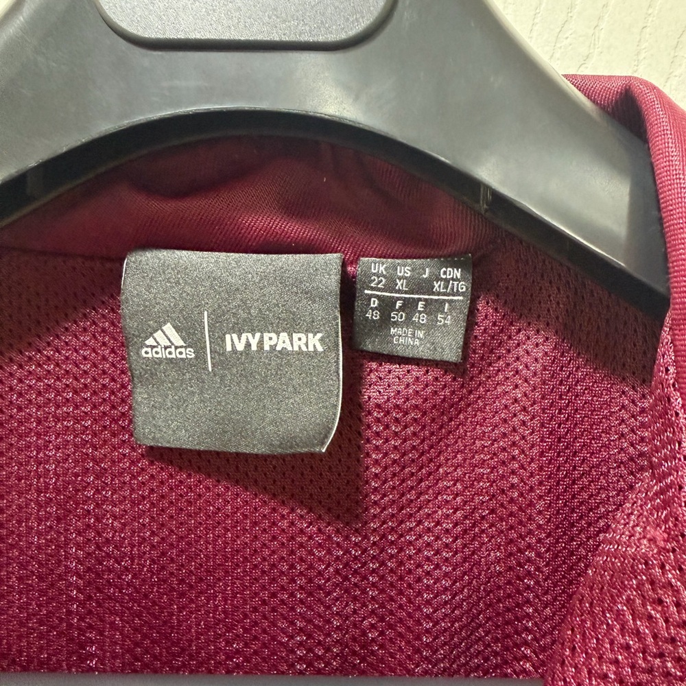 IVY PARK X ADIDAS Men's Deep Red Military Jacket - Picture 4 of 5